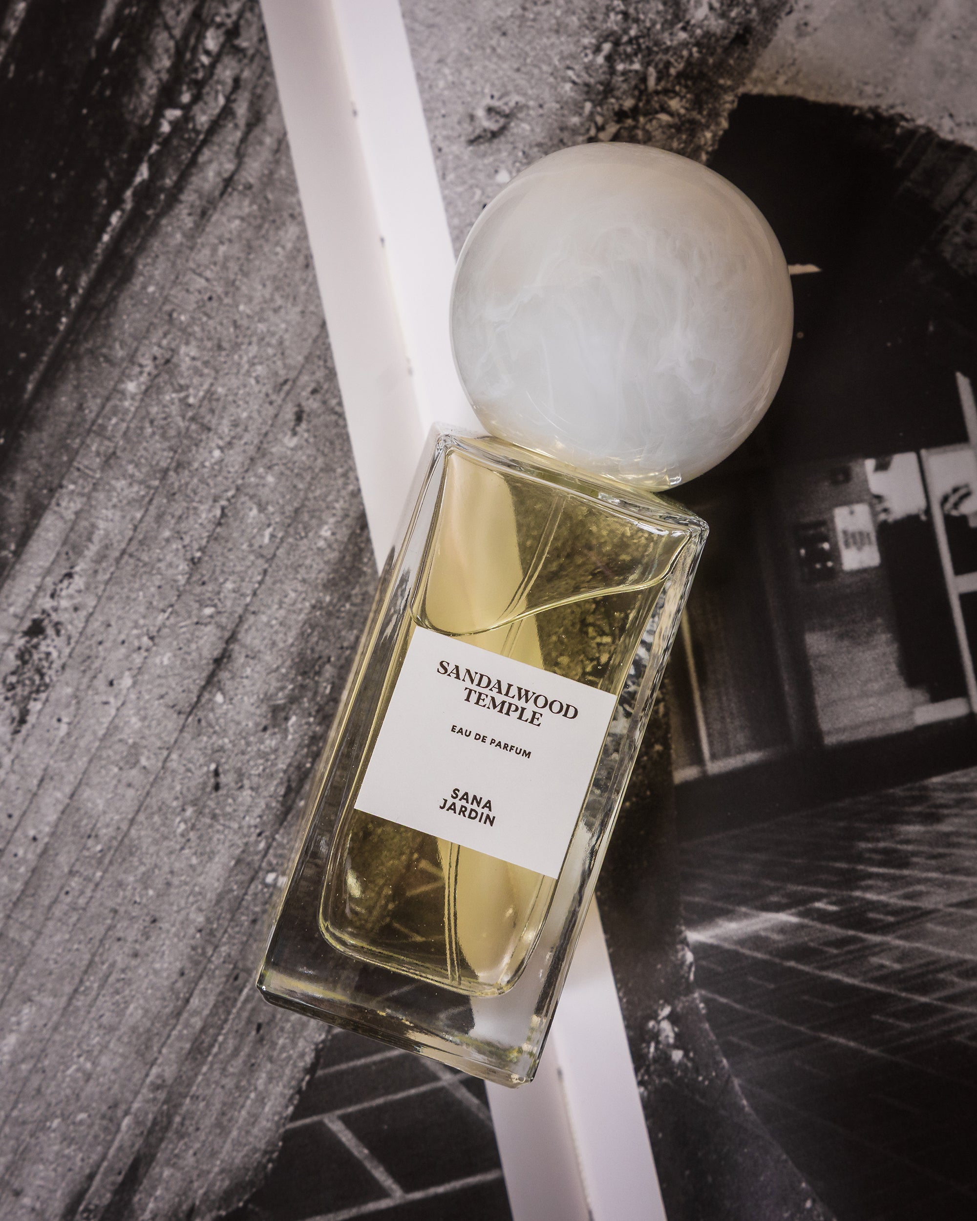 Sandalwood Eau De Perfume