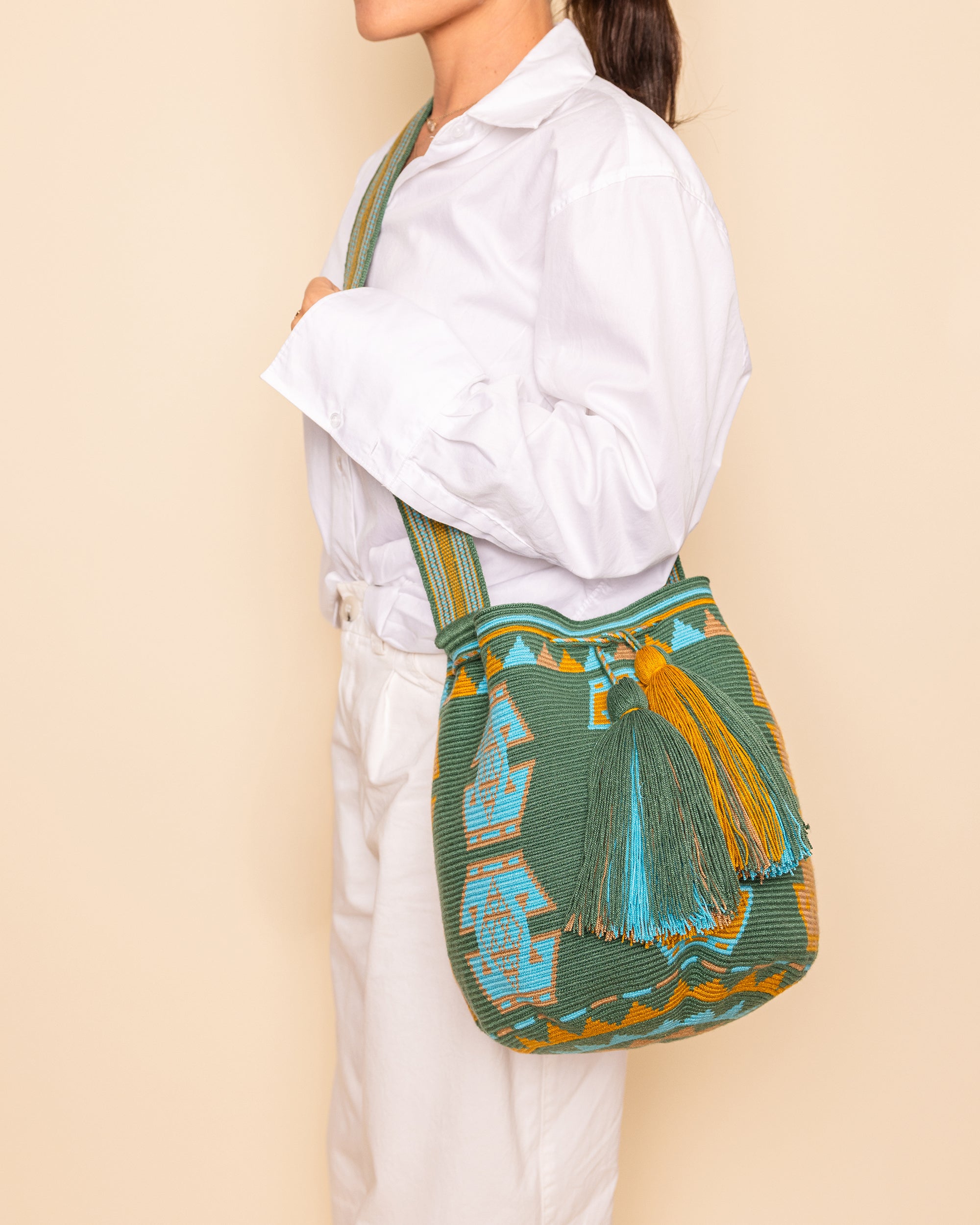 Jade Turquoise Gold