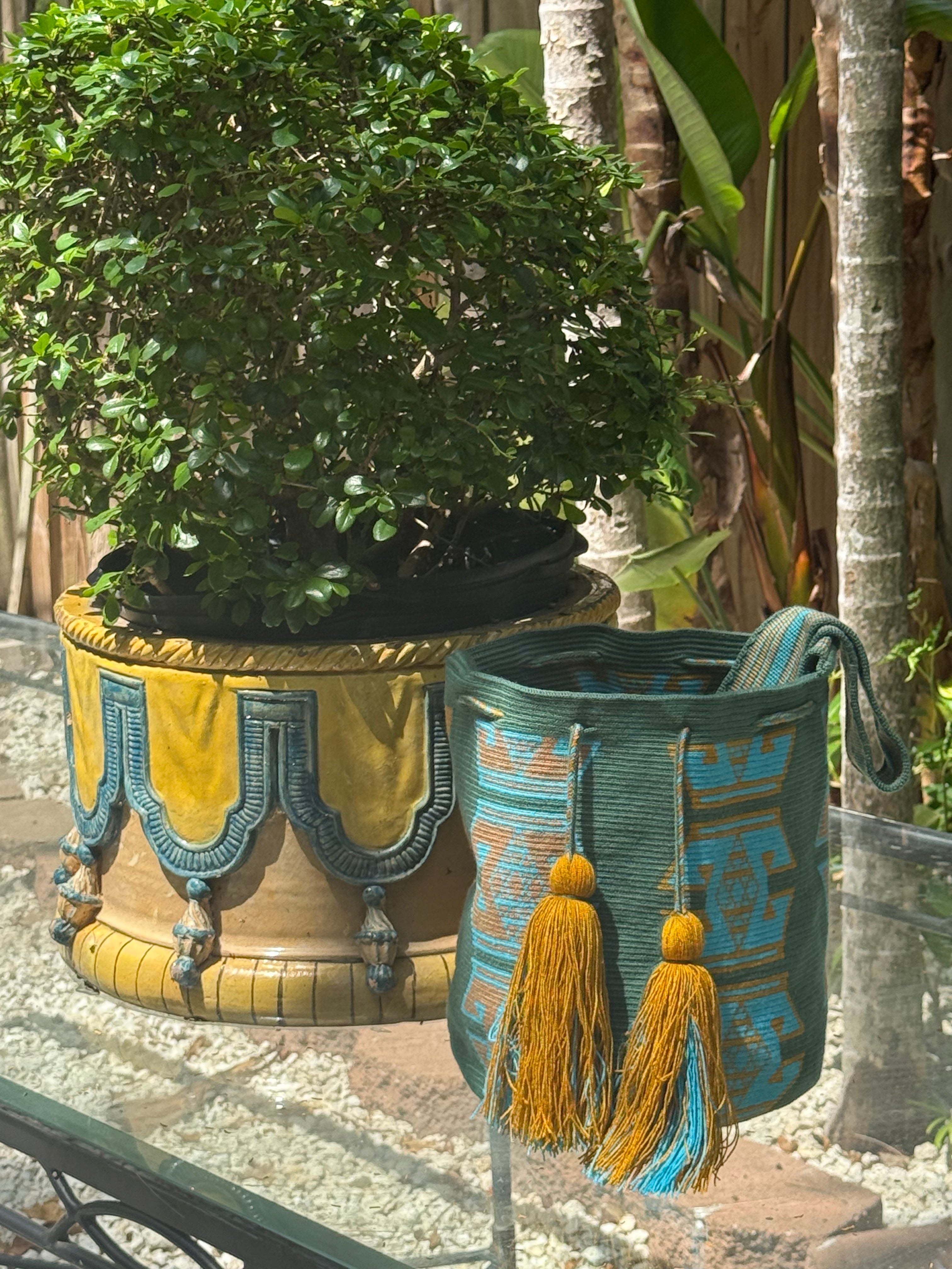 Jade Turquoise Gold