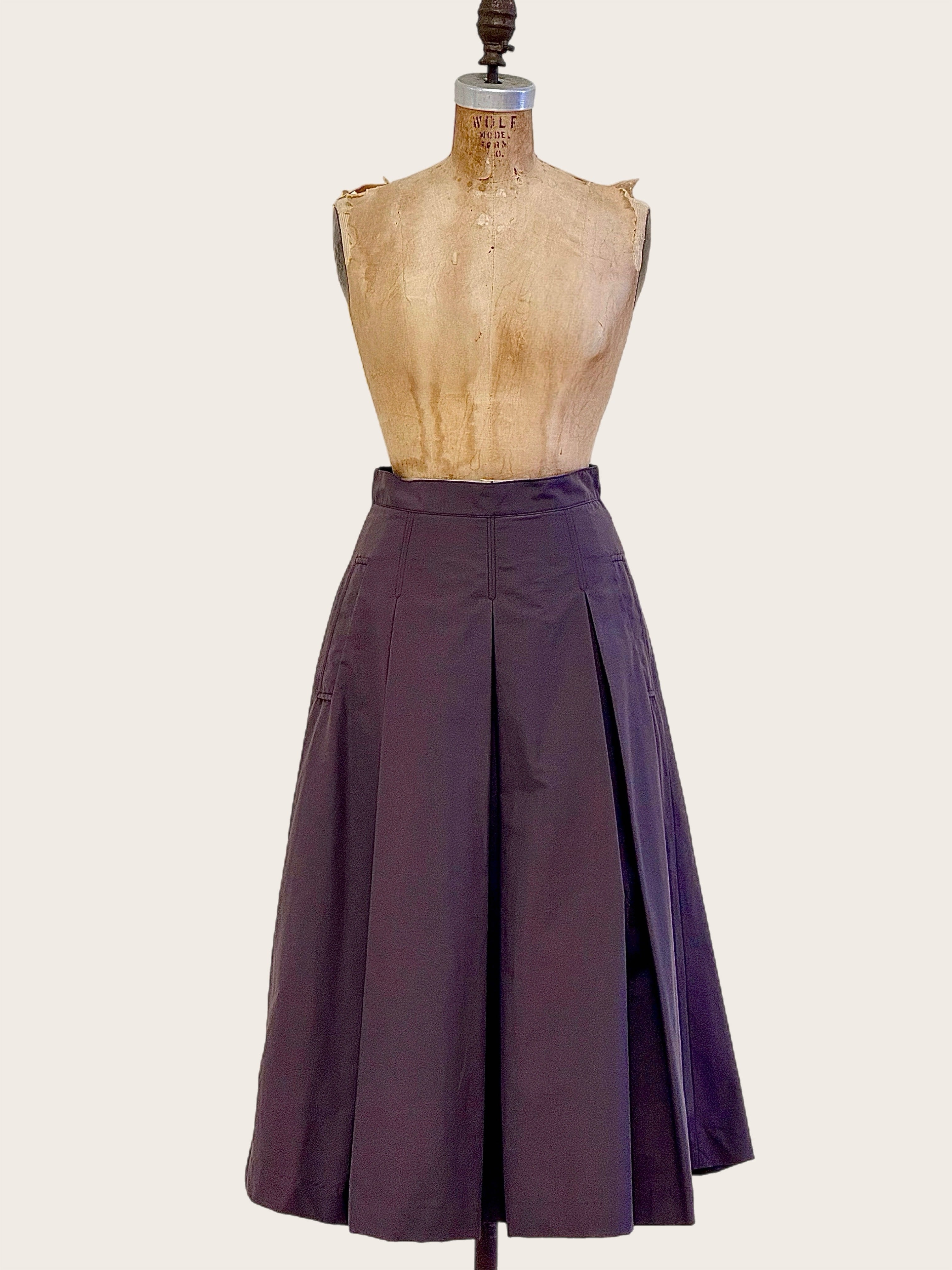 Flare Tuck Skirt