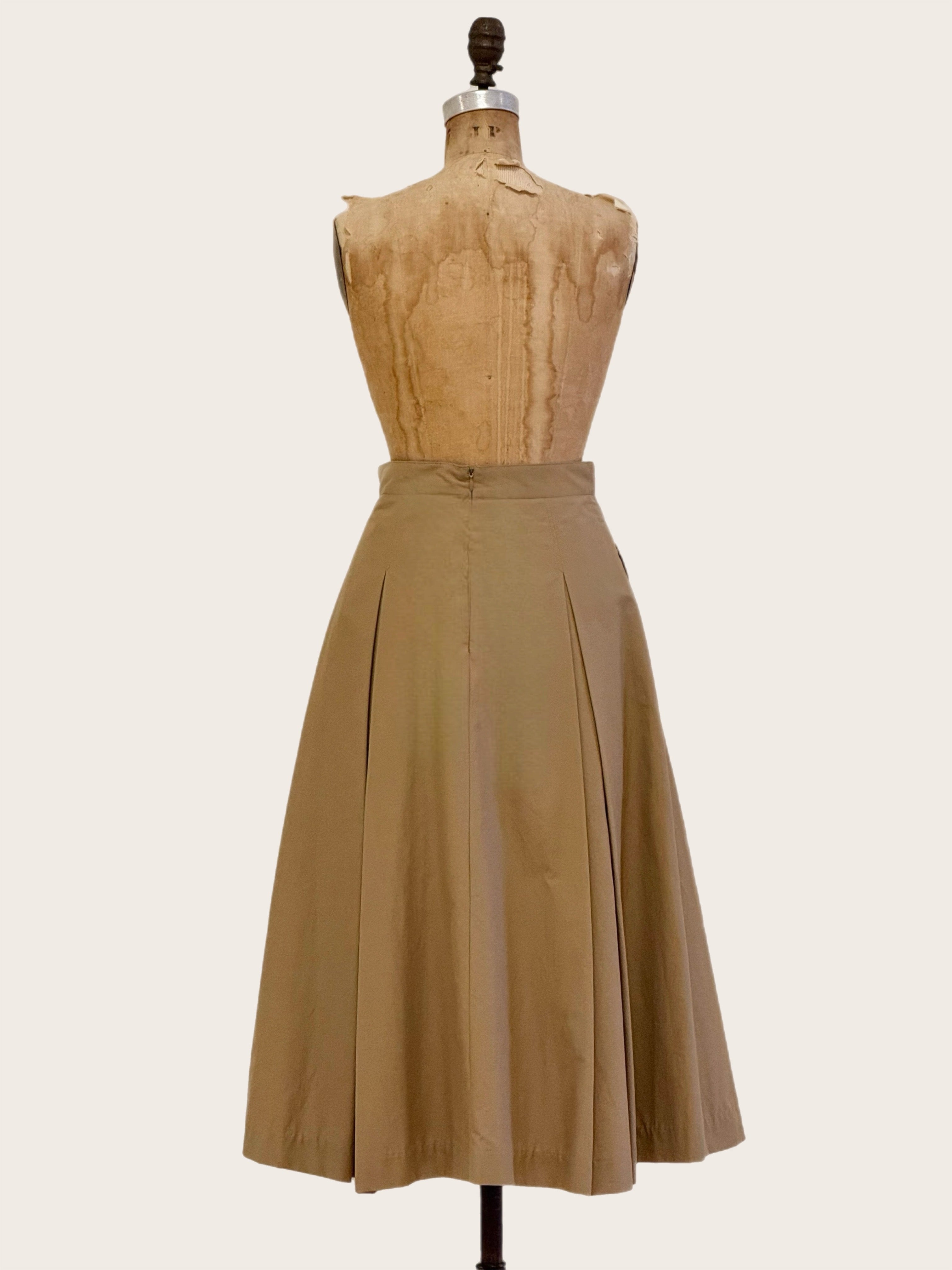 Flare Tuck Skirt
