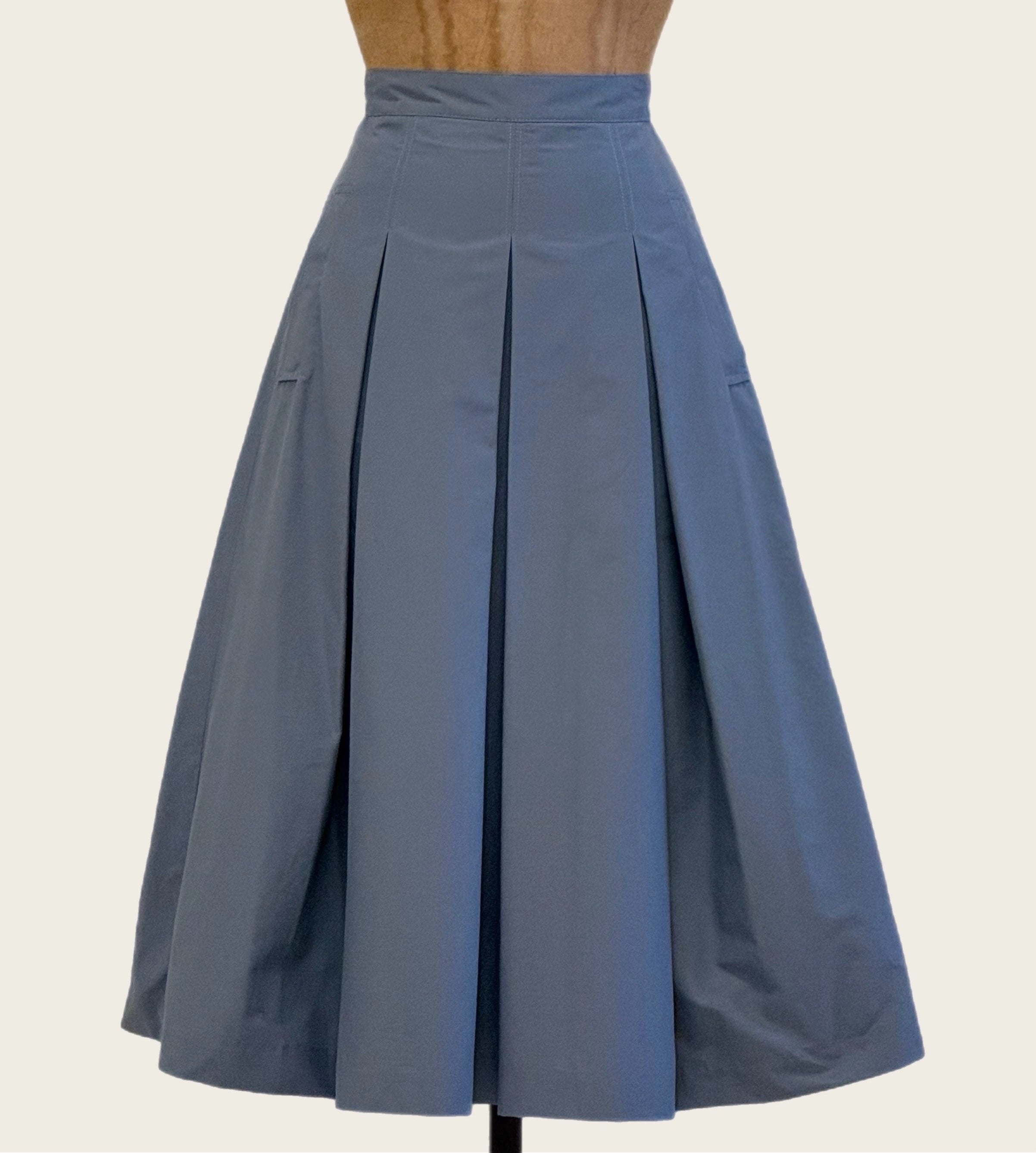 Flare Tuck Skirt