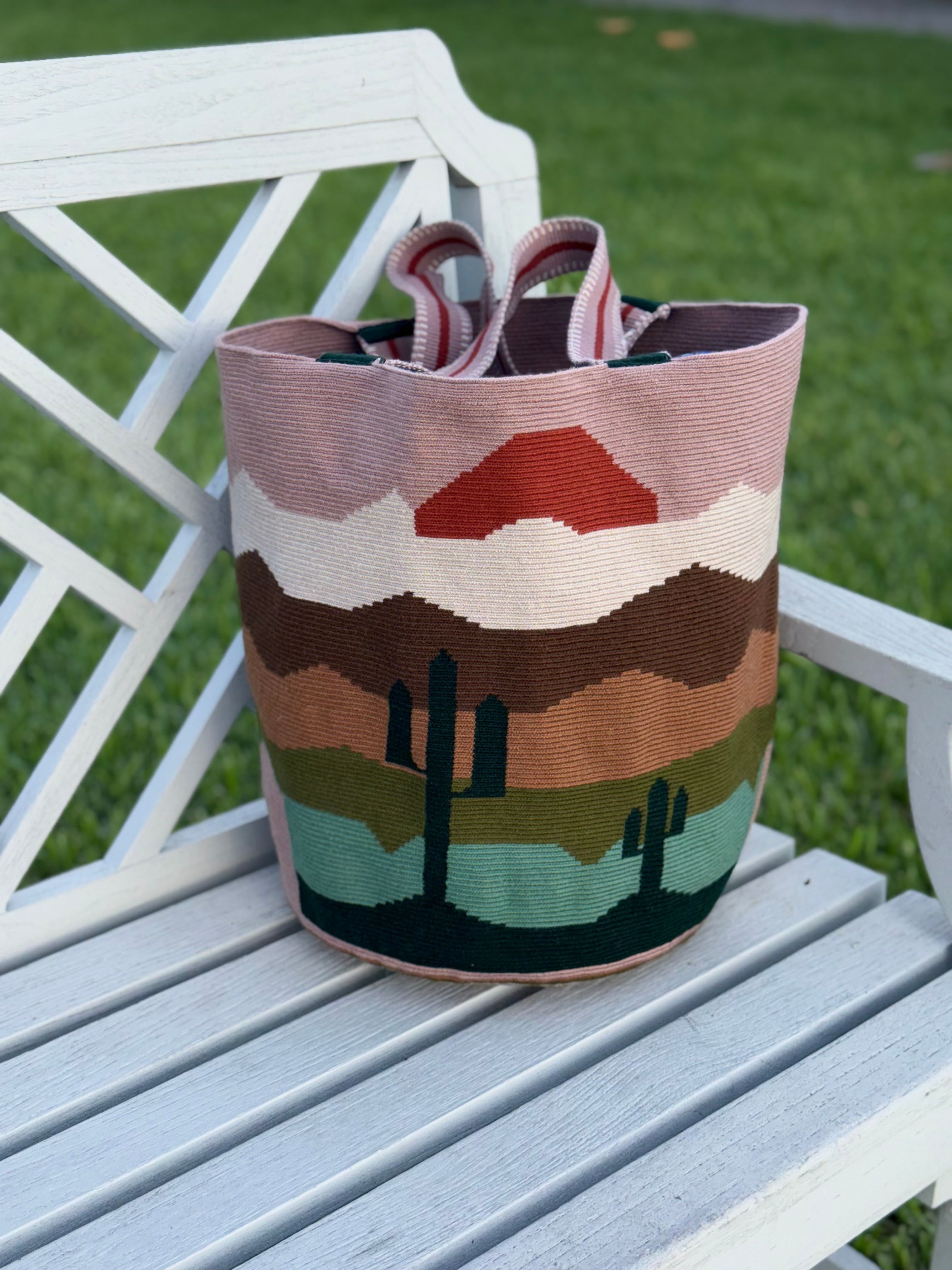 Taos Capsule Bag