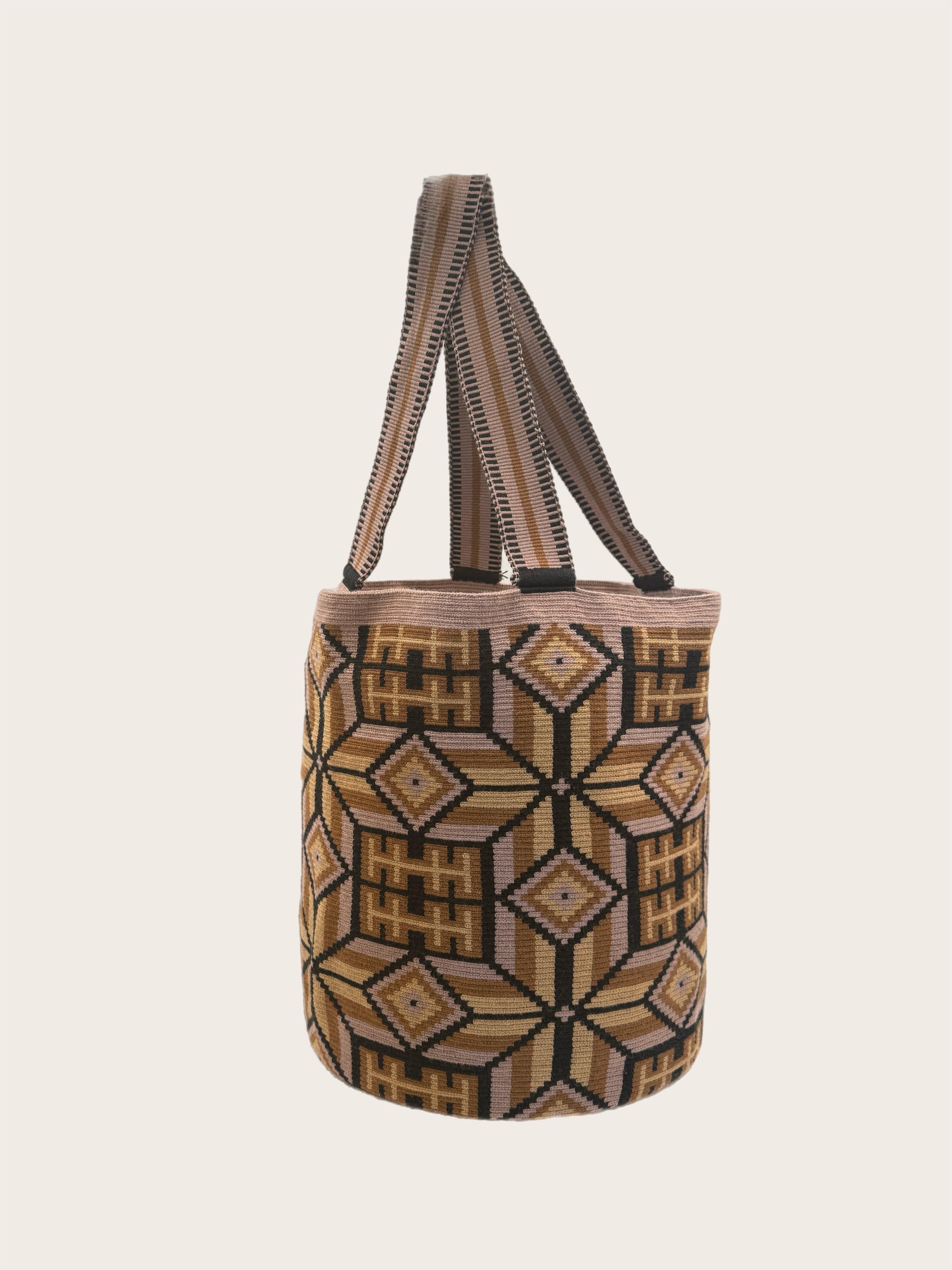 Bragg Abstract Tote