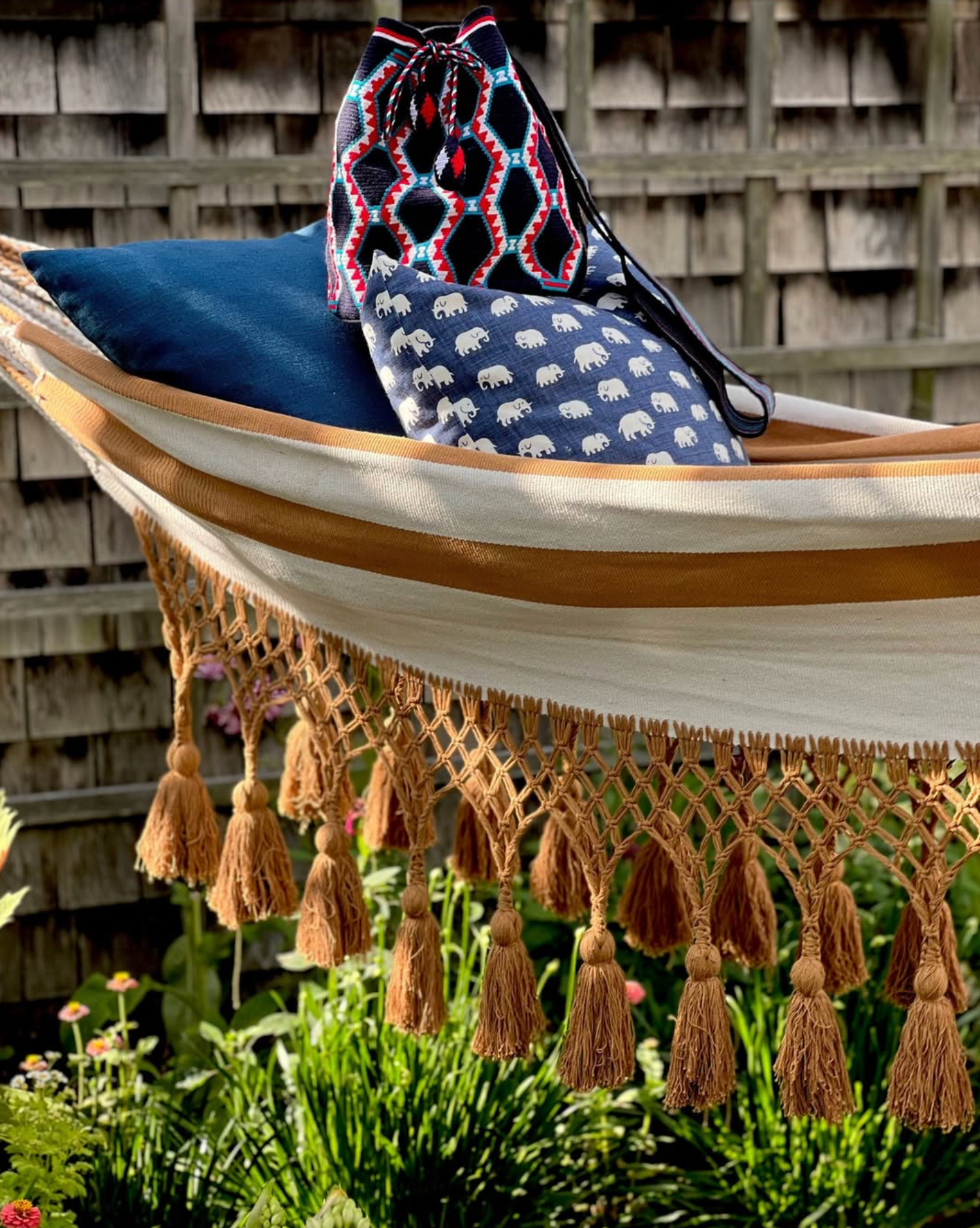 Blankets & Hammocks