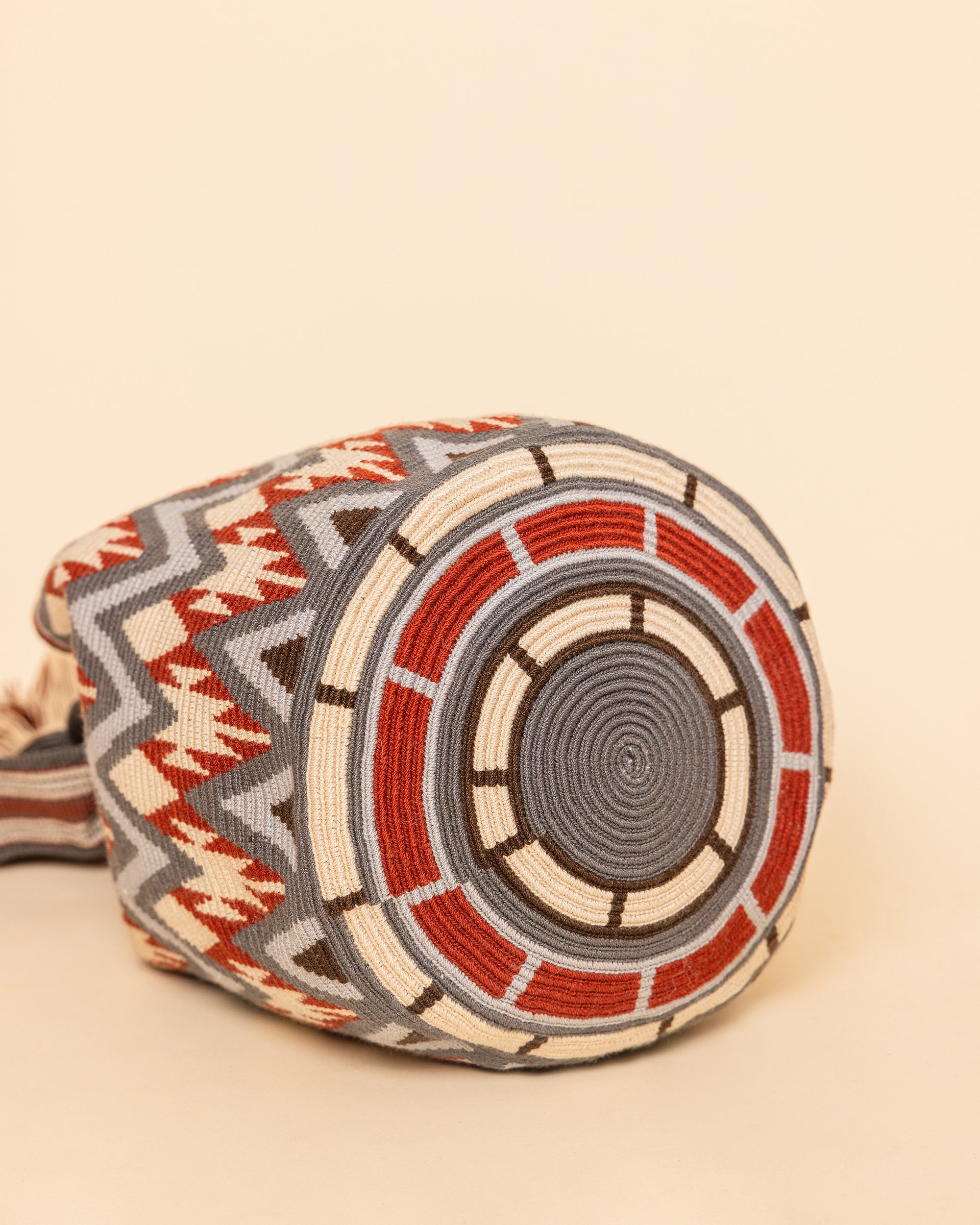 Gray Terracotta Bone WAYUU Bag