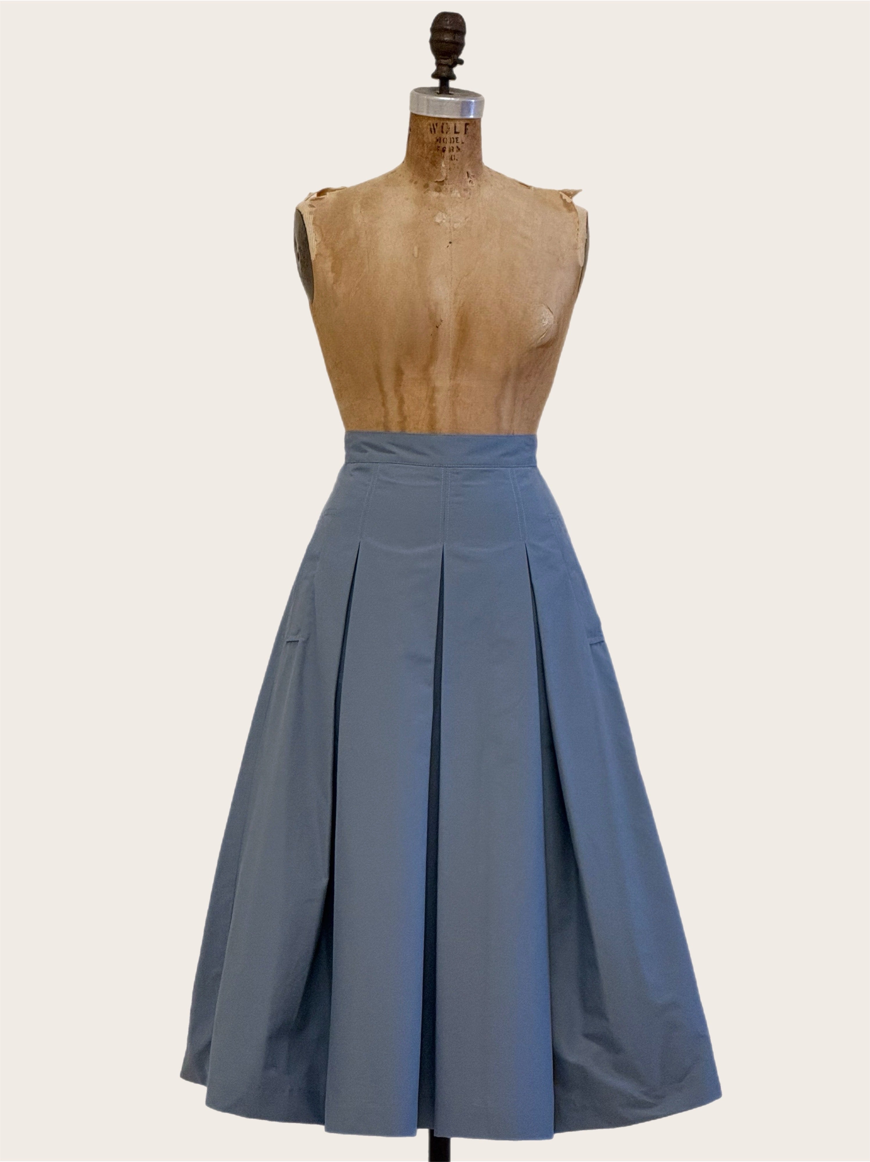 Flare Tuck Skirt