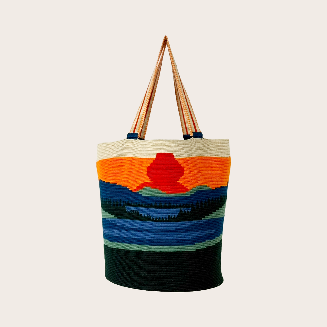 Flathead Lake Mochila Bag